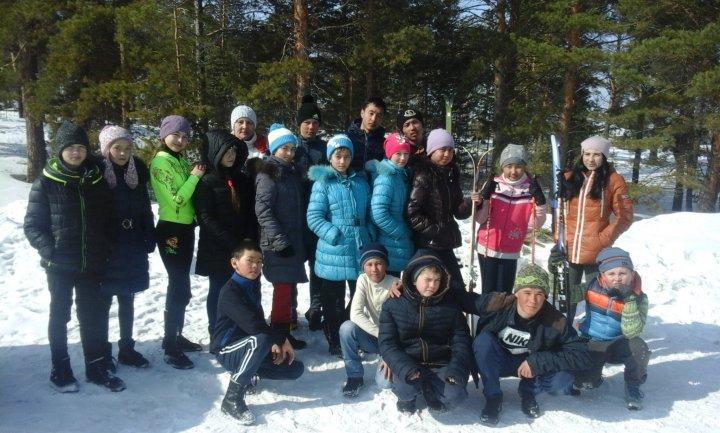 Лыжные гонки. 1 место по городу. Руководители Каримова С.Б Каримов Р.Ж
